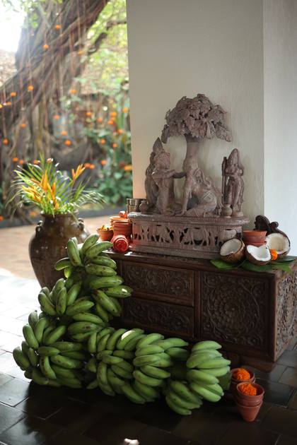 Floral detail and Photo-op — Welcome Lunch decor — Alila Diwa Goa